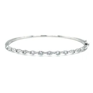 0.92ctw Diamond Bangle, White Gold