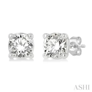 1/3 Ctw Round Cut Diamond Stud Earring in 14K White Gold