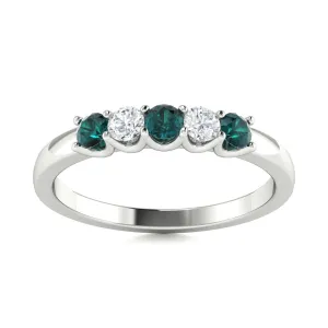 14KT Gold Round Alexandrite and Diamond Ring (Alexandrite 0.26 cts. White Diamond 0.14 cts.)