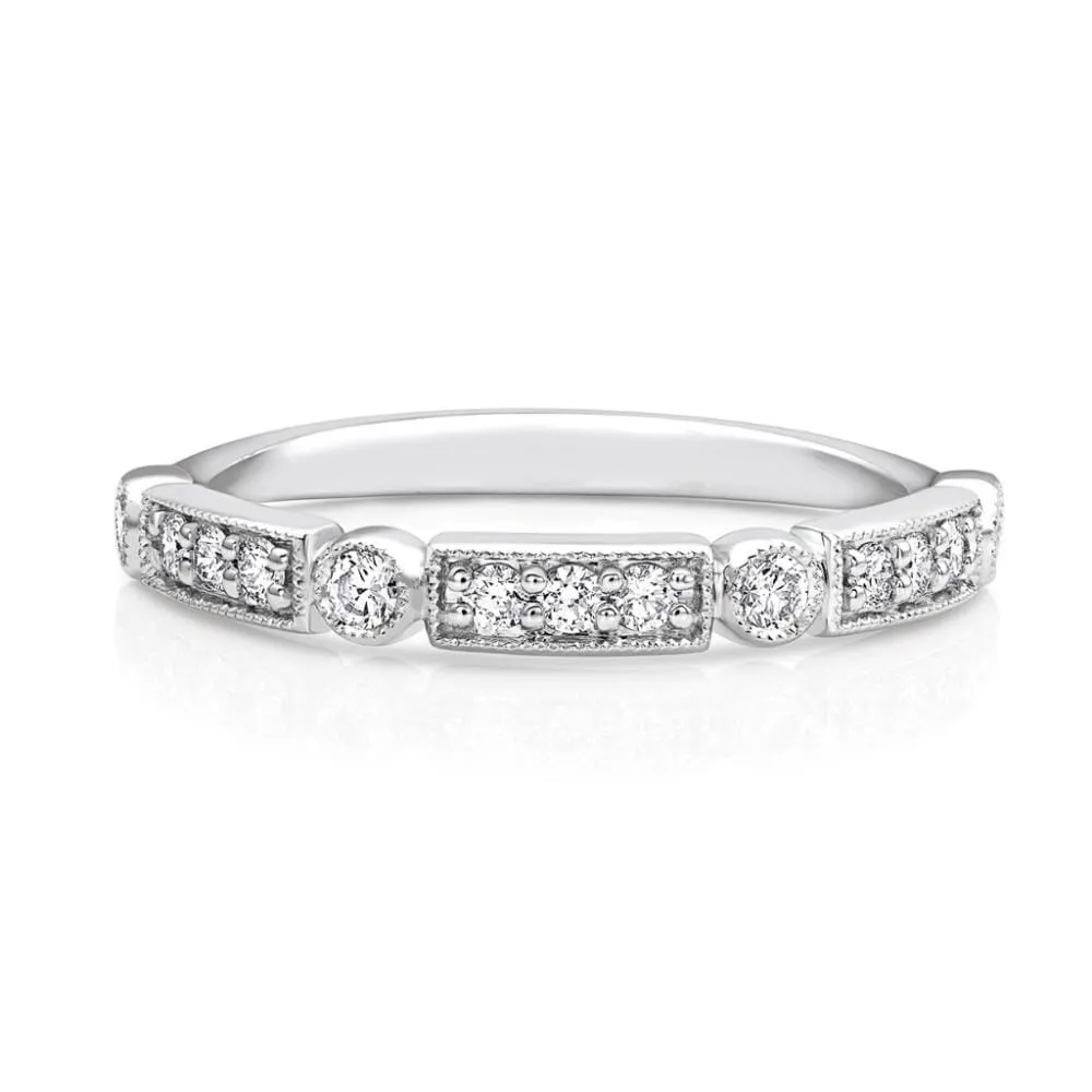 18kt White Gold Round Brilliant Pavè Diamond Half Band