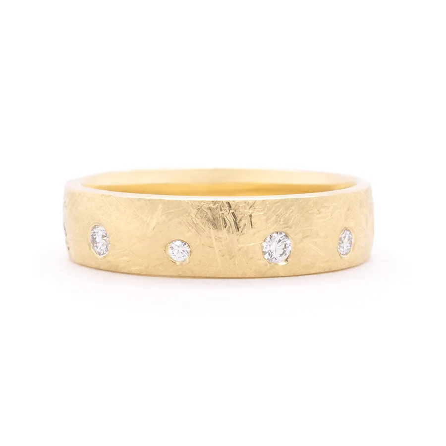 5mm 'Boulder' Dancing Diamond Cigar Band