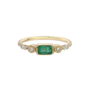 Emerald Evoke Ring