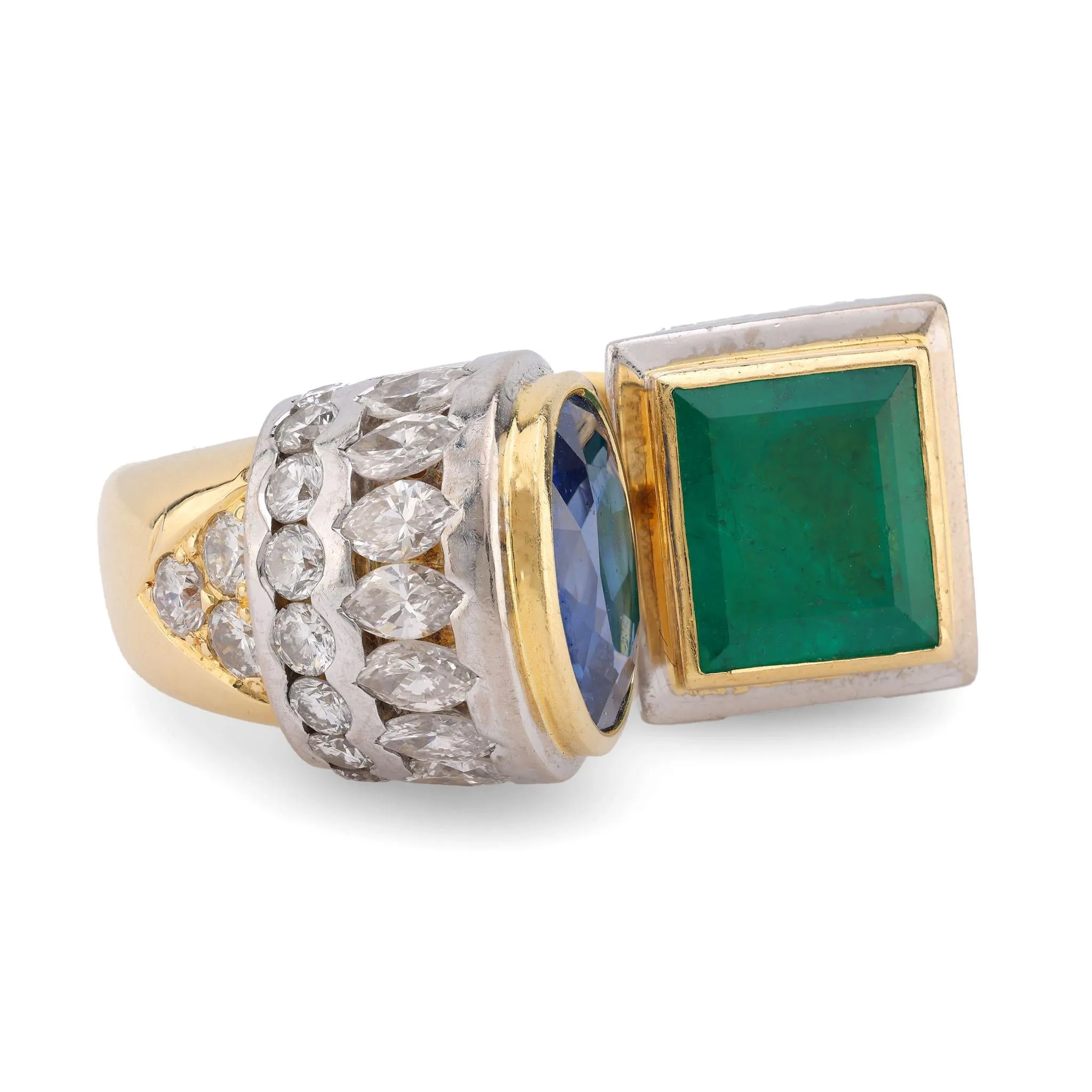 GIA 10 Carat Sapphire GIA 5.3 Carat Emerald Diamond 18K Yellow Gold Large Ring