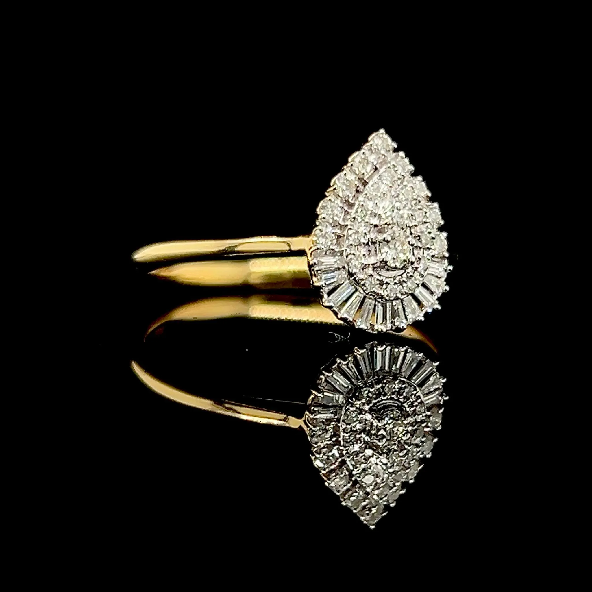 #LVNA2024 | Golden Pear Paved Diamond Ring 18kt