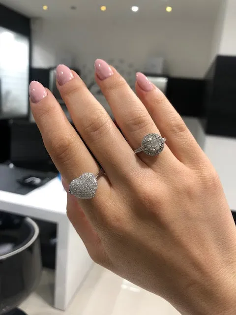 Pave Heartring