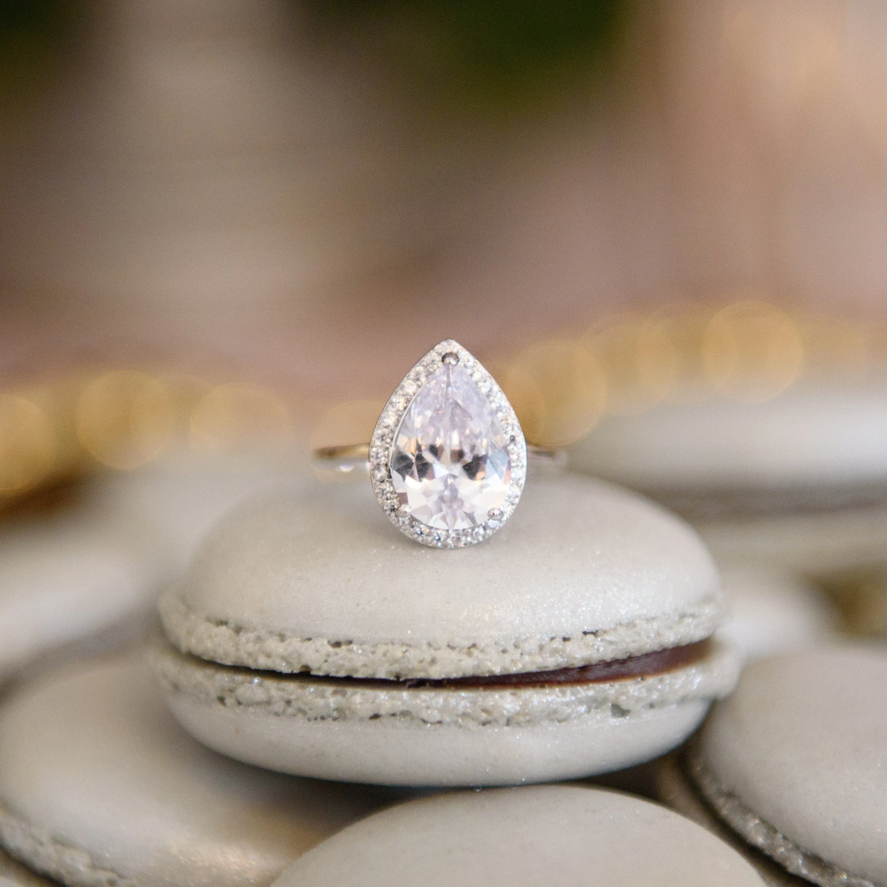 Pear Diamond Engagement Rings