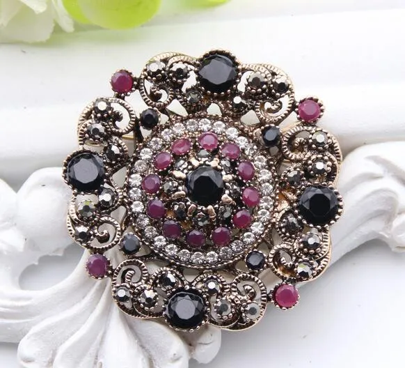 Rhinestone Antique Gold Turkish Brooch Pin