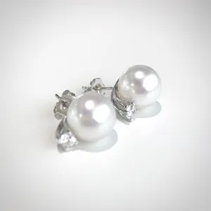 Royal Pearl Earrings with Diamonds