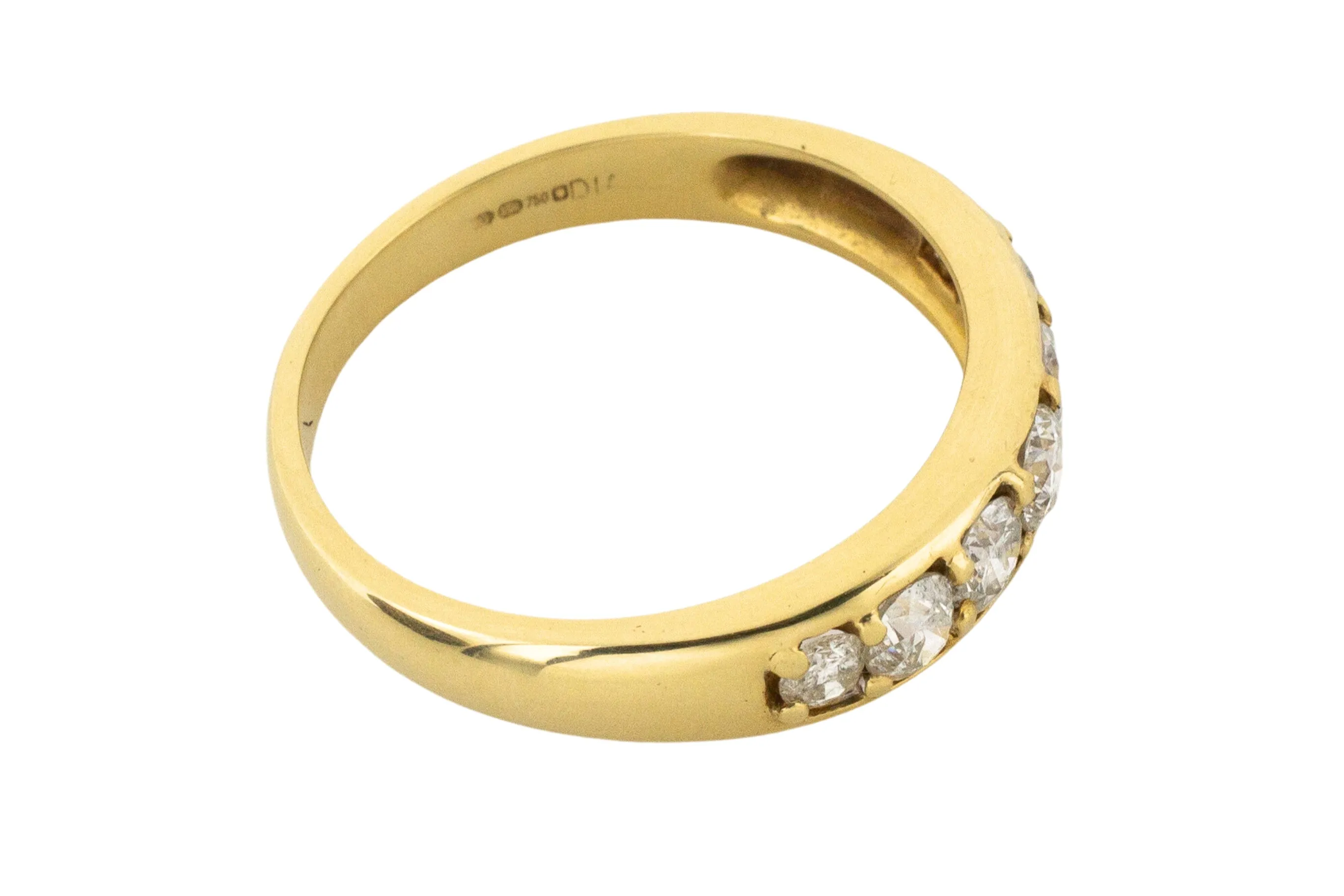 Seven stone diamond ring in 18 carat gold