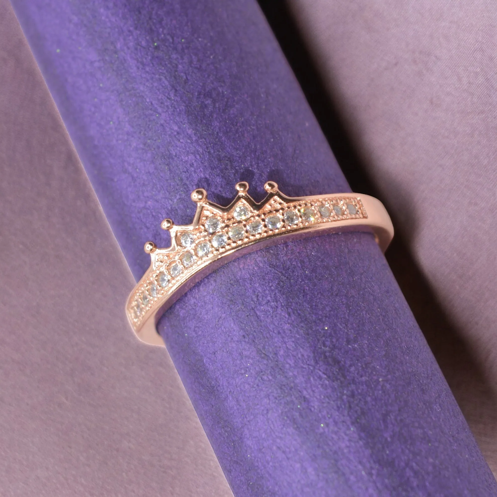 Sparkling Tiara Ring: 925 Silver